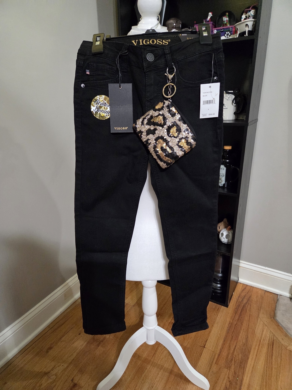 Vigoss Black Kids Slim Jeans with Sequin Leopard Keychain